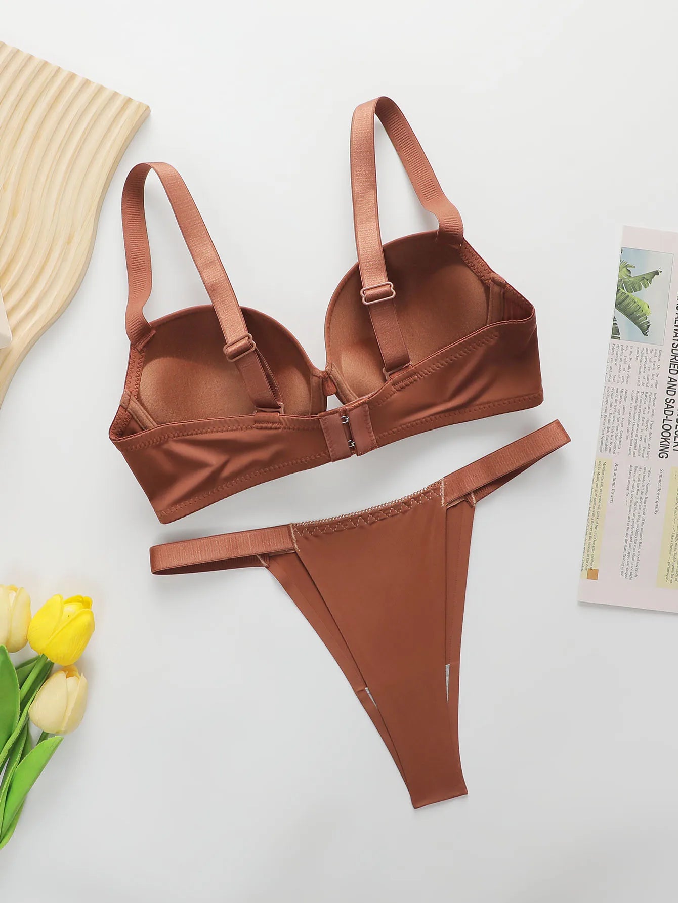 Bold & Glossy – Sexy Gathering Two-Piece Set