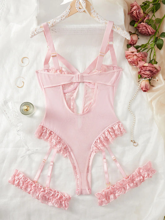 Crimson Desire – 2-Piece Lace Garter Lingerie Set